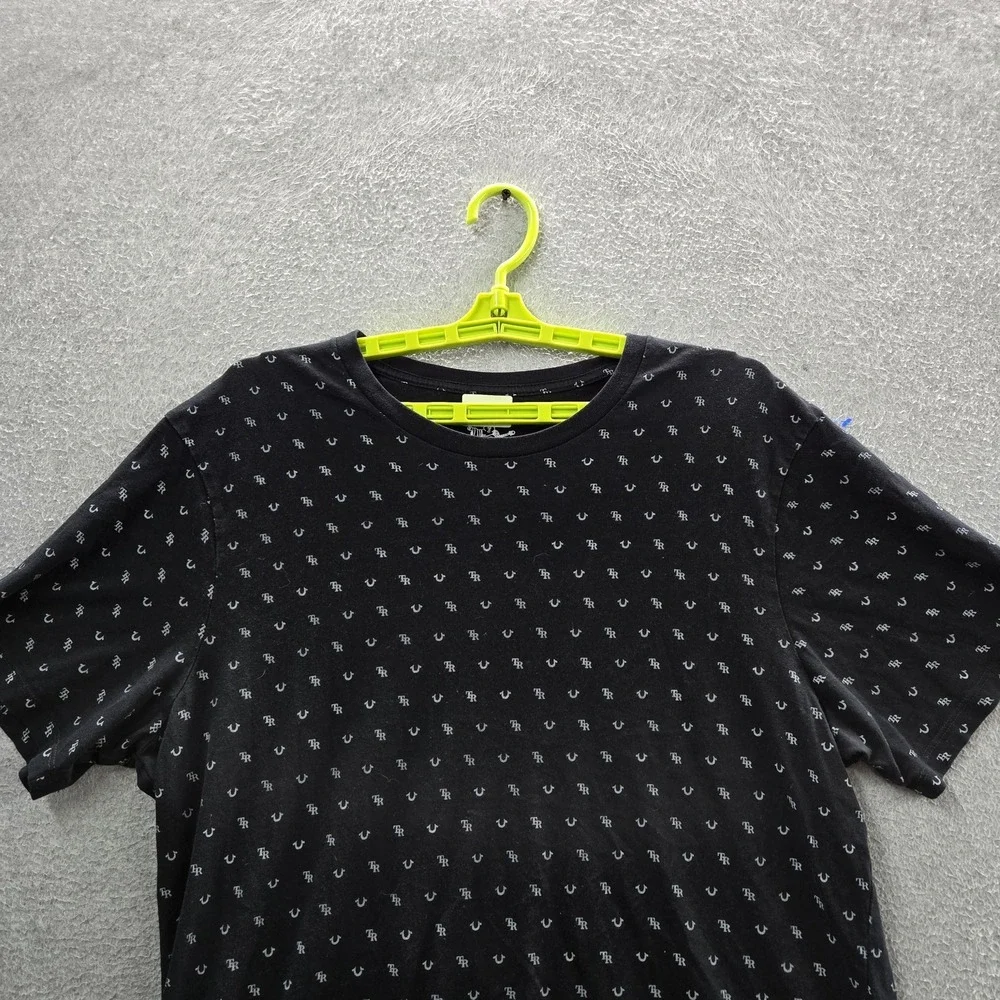 True Religion Men Shirt L Black Graphic All Over Monogram‎ Logo Short Sleeve